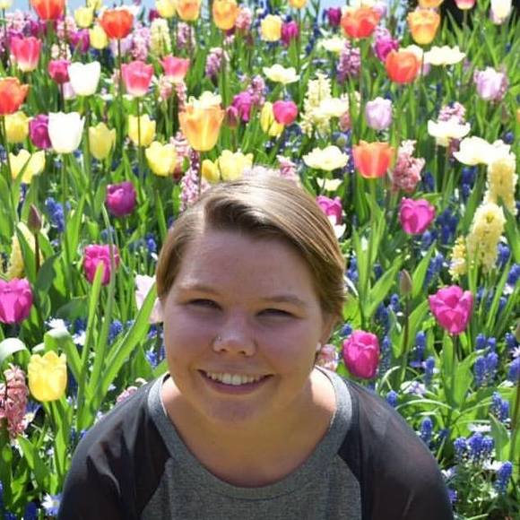 Meet your Posher, Melanie - Picture 1 of 1